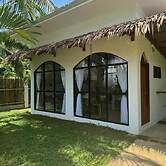 Villa Pura Vida Apartments Siargao