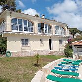 Maria 10 in J vea With 5 Bedrooms and 3 Bathrooms