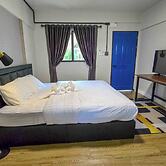 The Eight Chiang Rai