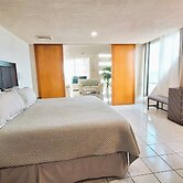 Ocean view 2BR Condo downtown Cozumel