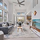 @marbella Lane - Elegant 3BR w/ Marvelous Views