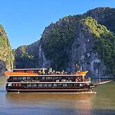 Cat Ba Ocean Cruise 7