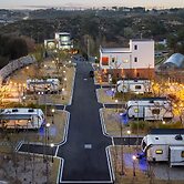 Sokcho Supuro Caravan