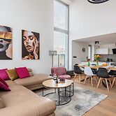 Apart loft hotel in Karlin