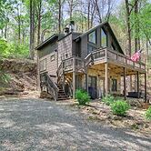 Ellijay Cabin 7 Mi to Dtwn: Hot Tub & Mtn Views
