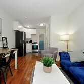 Charming UES Studio Walk to Subway Central Park