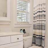 Barefoot Cottage B12 - Sea La Vie