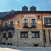 THE WAY HOTEL & SUITES