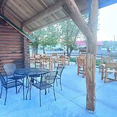 Elk Antler Inn