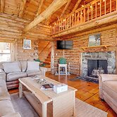 Near Trails, Lakes & Slopes: Cabin in Walpole!