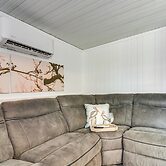 10 Mi to Beaches: Home w/ Pool Access in Largo!