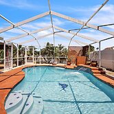 Waterfront Escape With Private Pool & Gulf Access 3 Bedroom Home