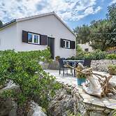 Holiday Home Seafront Oleandar