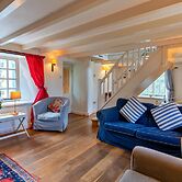Rural Cottage Near Beaches and Coast, No Deposit
