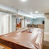 Deck w/ Hot Tub: Ashton 'cozy Cub Cabin'