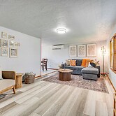 9 Mi to The Gorge: Updated Retreat w/ Yard!