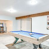 Game Room, Deck & Fire Pit: Covington Township Gem