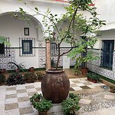 Charming 1900 Andalusian Apartment in Arcos de la Frontera