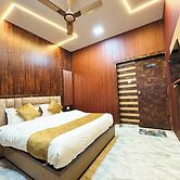 Hotel Guruvayur Dham Mathura