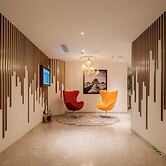 080 Transit Hotel T2