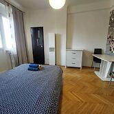 amzei square Apt