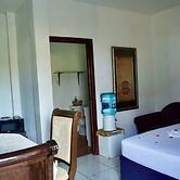 Courtside Studio w Seaview Pool &deck Near Airport