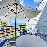 Beachfront Condo w/ Balcony on Manasota Key