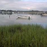 Oyster Cottage In Historic Fishing Village 2 Bedroom Cottage