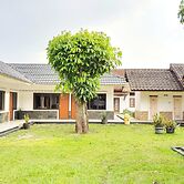 Roemah Kavaleri powered by Cocotel