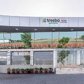 Treebo Premium Vinnie