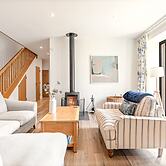 Home Farm Barn - From 500 Per Night