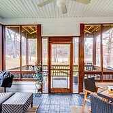 Modern Condo + Golf Course View, Near Hiking!