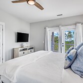 Beach House - Cottage at Indian Summer