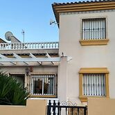 Modern Escape, Shared Pool, Private Terrace