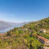 3 Bedroom Italian Lakes Apartment