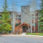 Hummingbird by Elevation Accommodations