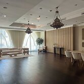 Durrani Homes - Majestic 4BR at Downtown