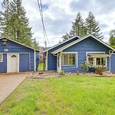 10 Mi to South Beach & Newport: Home w/ Deck!