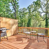 Walk to Dtwn Milwaukie: Family Gem w/ Creek Access