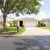 Spacious Family Villa Near Disney + Pool