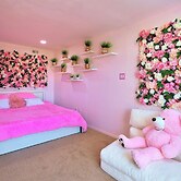 Pink Luxe Spa Retreat San Diego