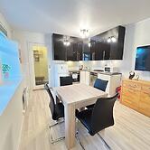 Cozy Apartment in Central Alesund Close to Everything