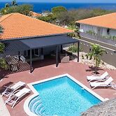 Ser na Private Retreat