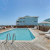 1 Mi to North Carolina Aquarium: Beachfront Escape