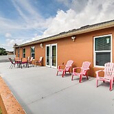 Home 3 Mi to Green Springs Park & Lake Monroe!