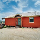 Pet-friendly Hideaway 13 Mi to Leakey