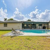 Private Pool & Spacious Yard: Cape Coral Getaway