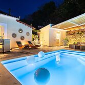 The Secret Garden - Courtyard Private Pool Villa