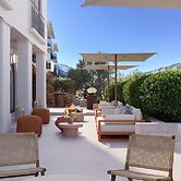 Adiya Signature Hotel