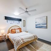 6 Bedroom Oasis in Burleigh Heads